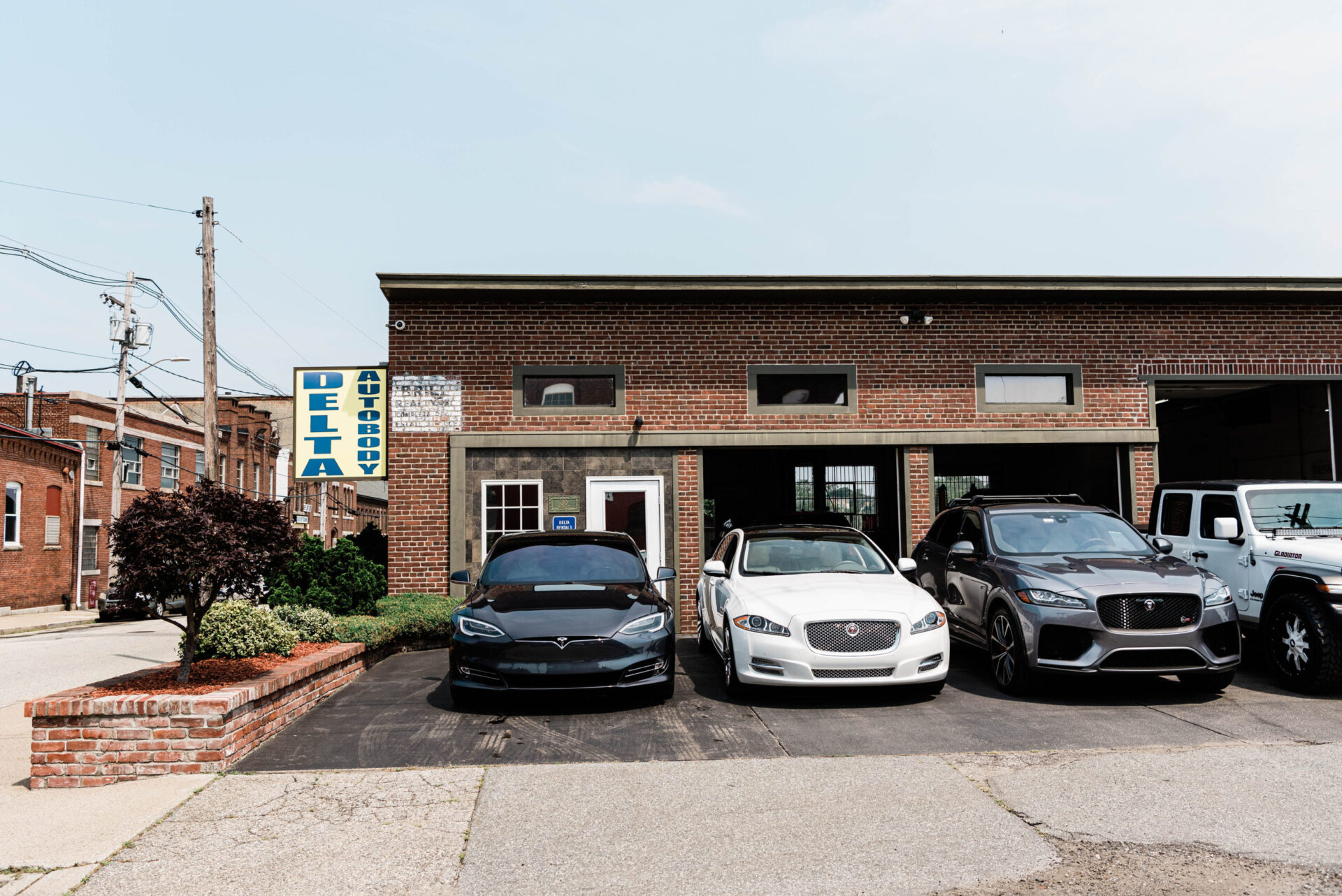 Delta Auto collision repair work area